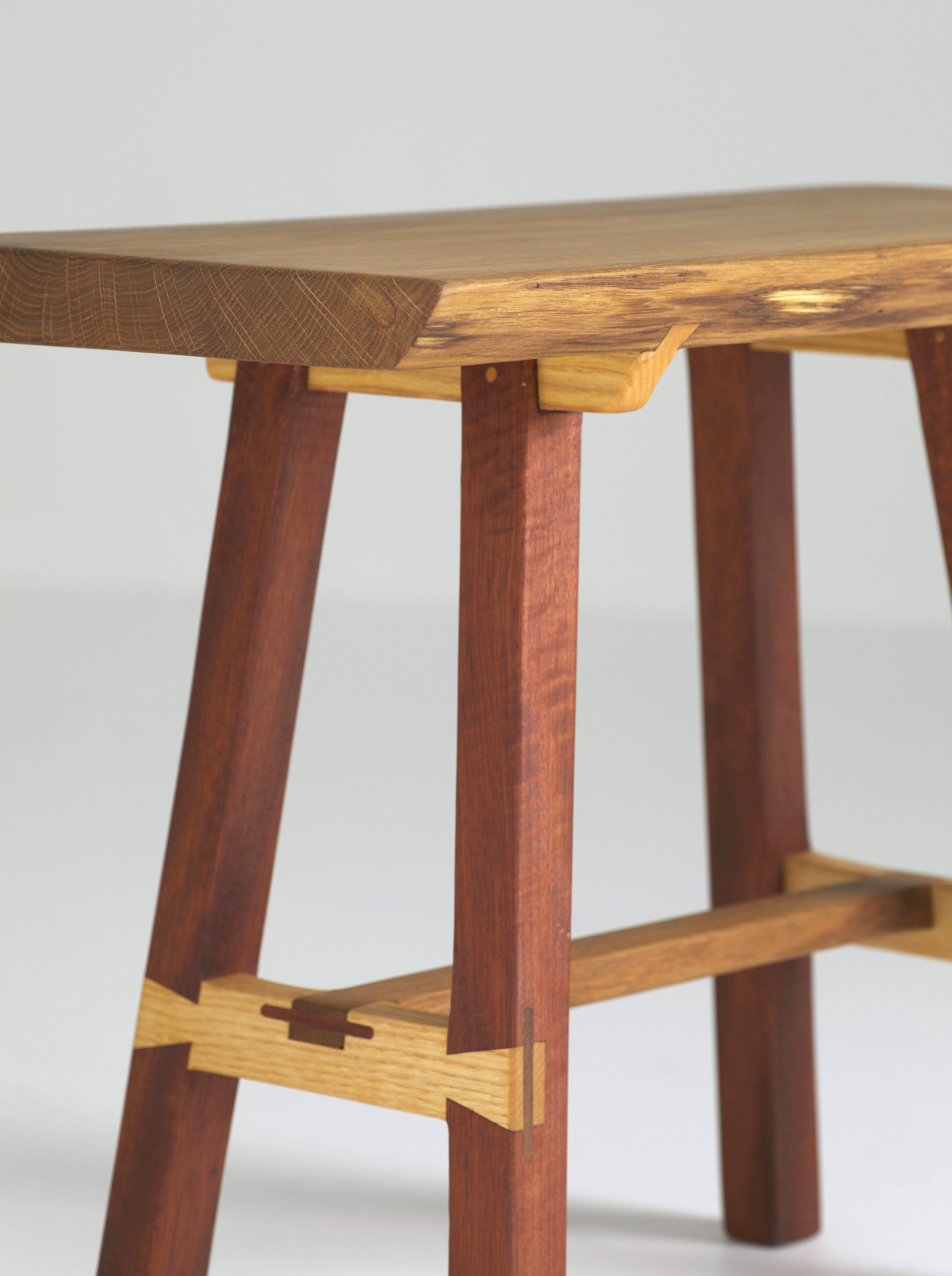 Tabouret 03/18