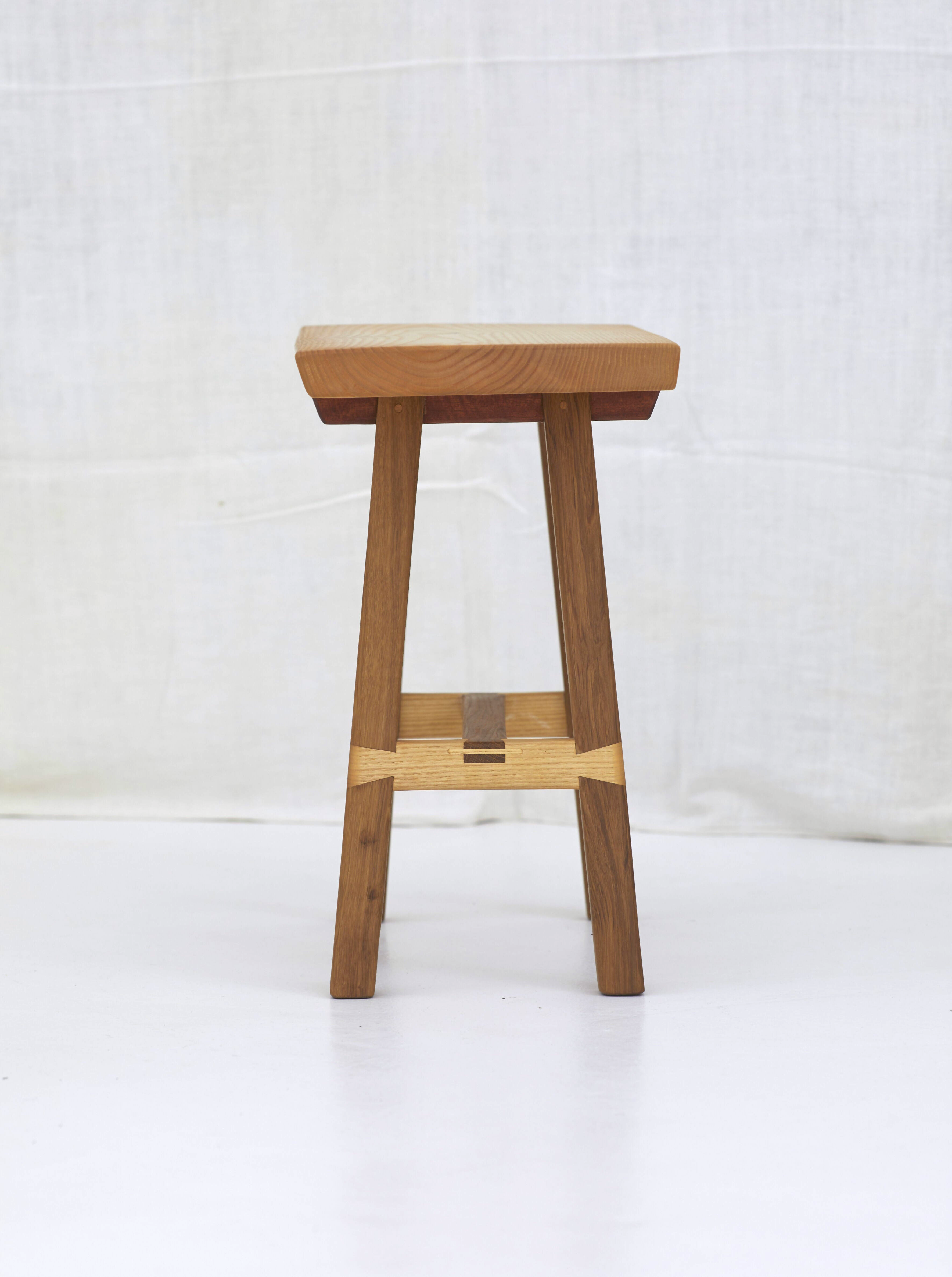 Tabouret 14/15