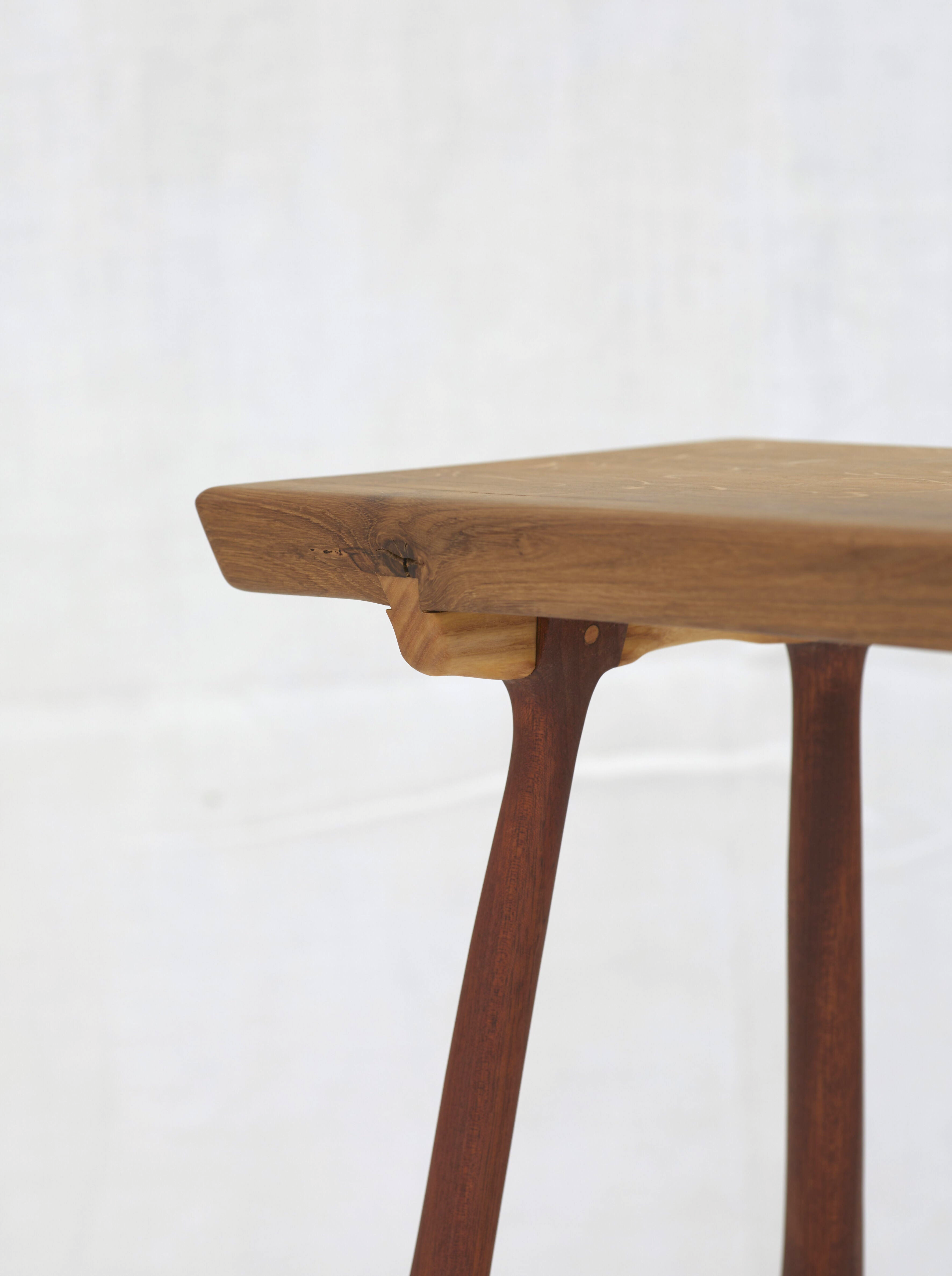 Tabouret 17/13s galbé léger, petit modèle