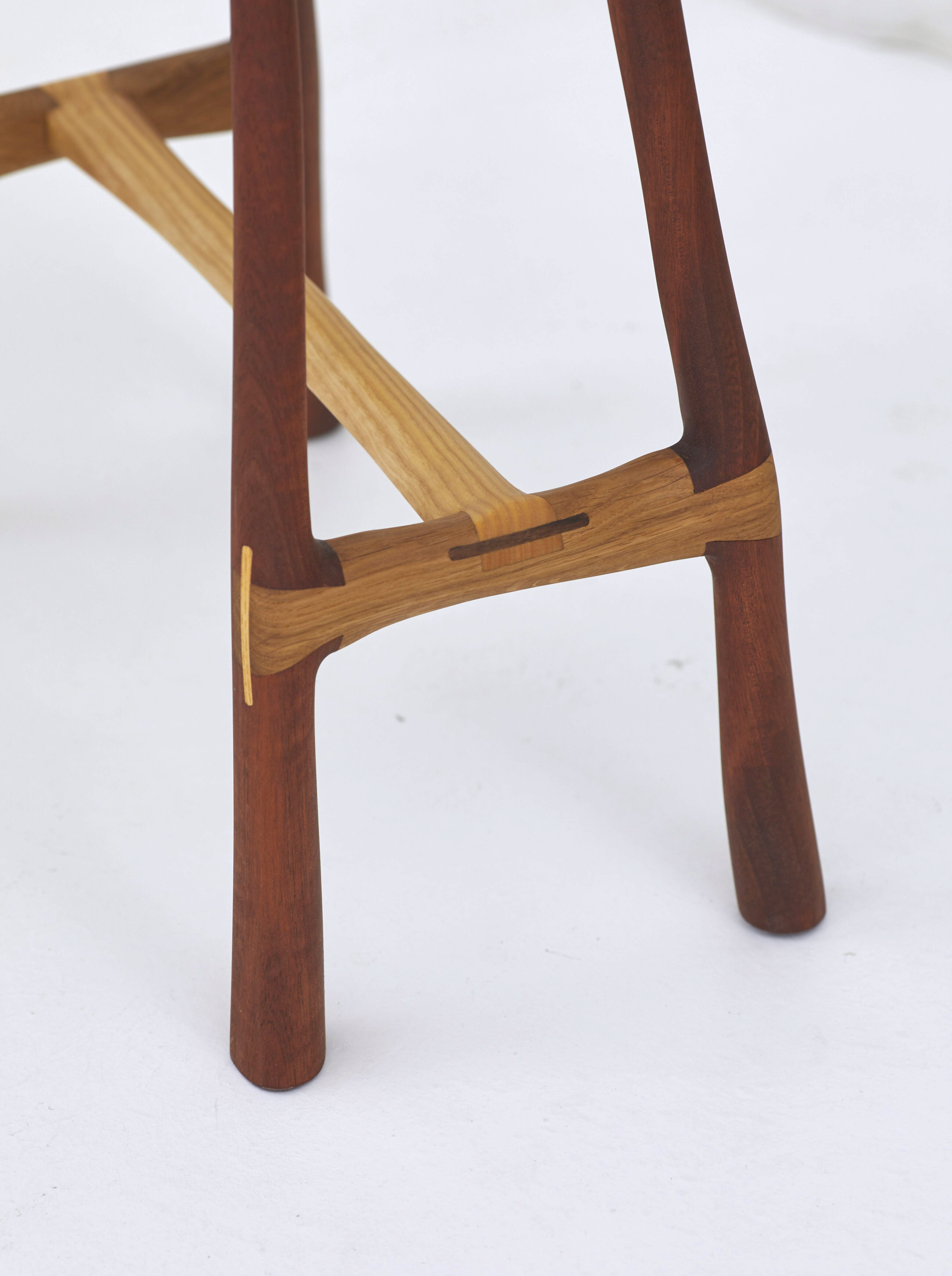 Tabouret 17/13s galbé léger, petit modèle